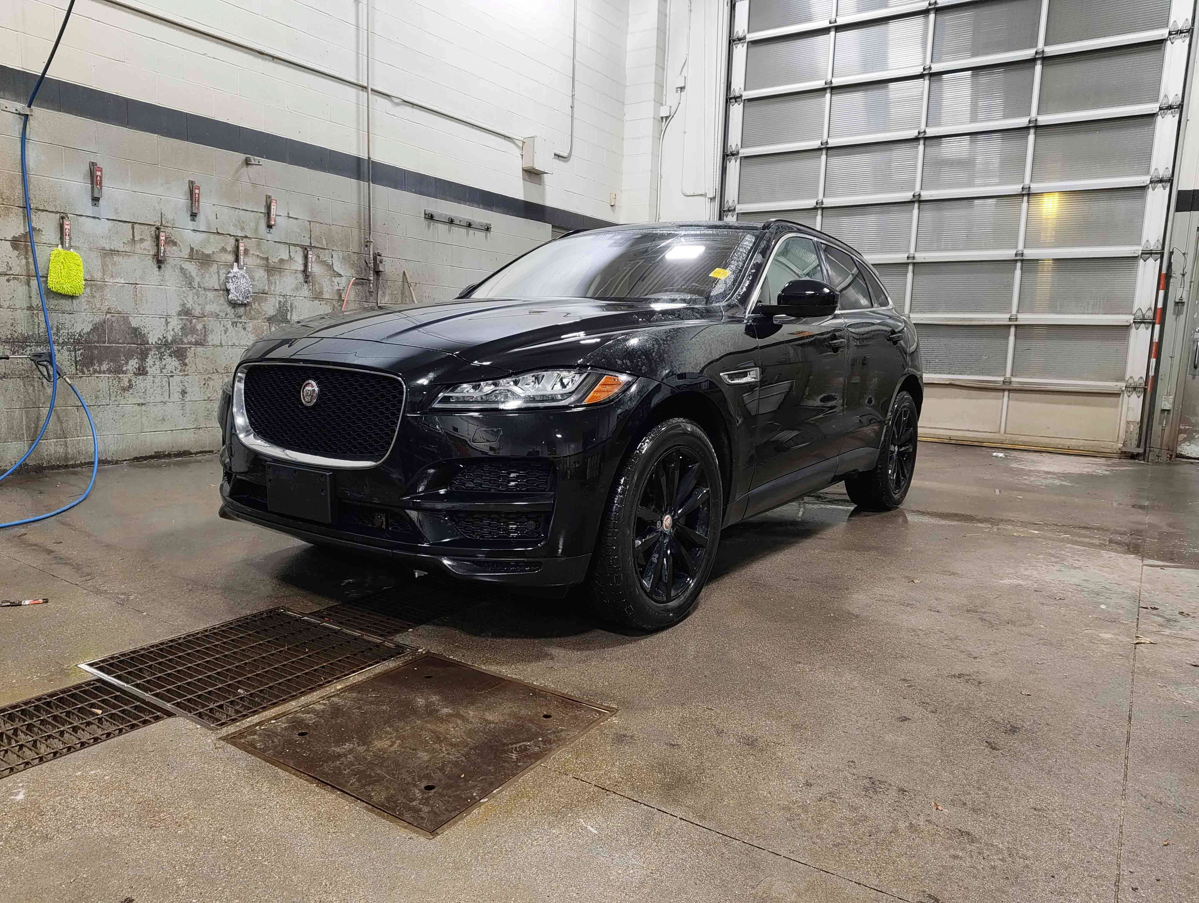 2018 Jaguar F-Pace