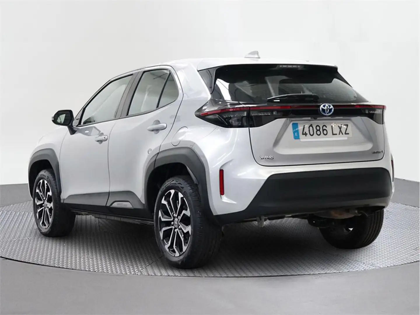 Toyota Yaris Cross 120H Active Tech - 2