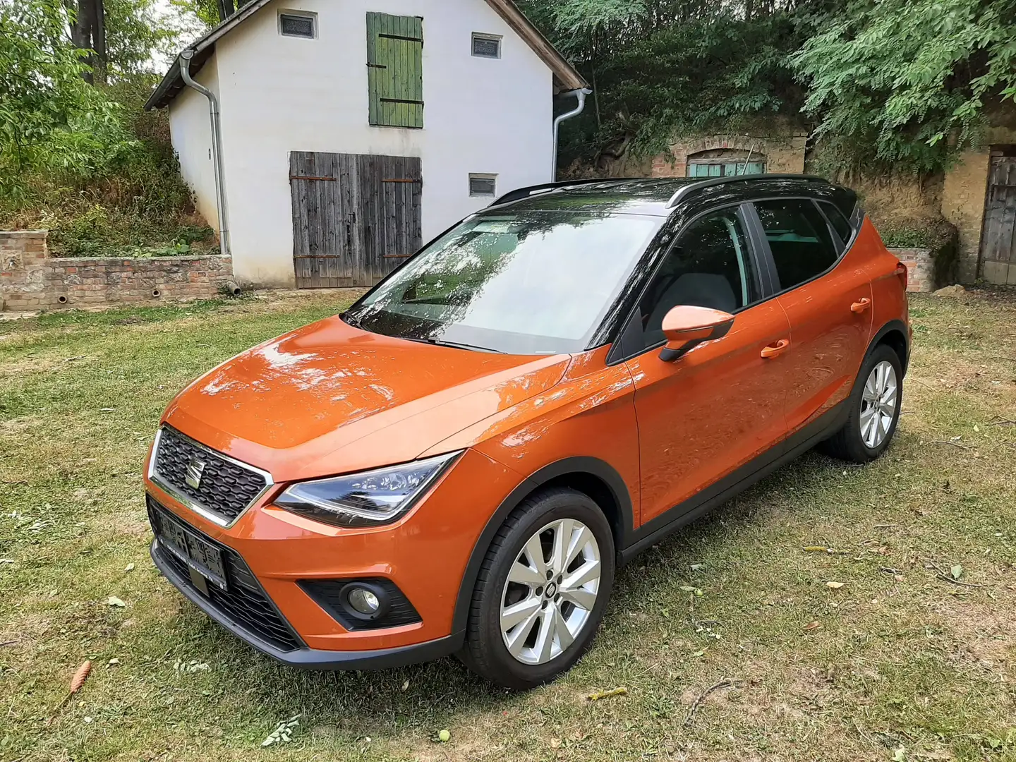 SEAT Arona Arona 1,0 Eco TSI Style Style Orange - 1