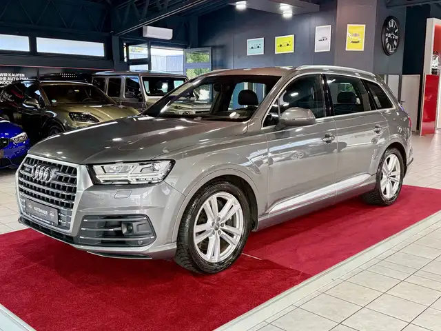 Audi SQ7 4.0 TDI quattro +AHK+FAHRASS.+RÜCKFAHRK.+UVM