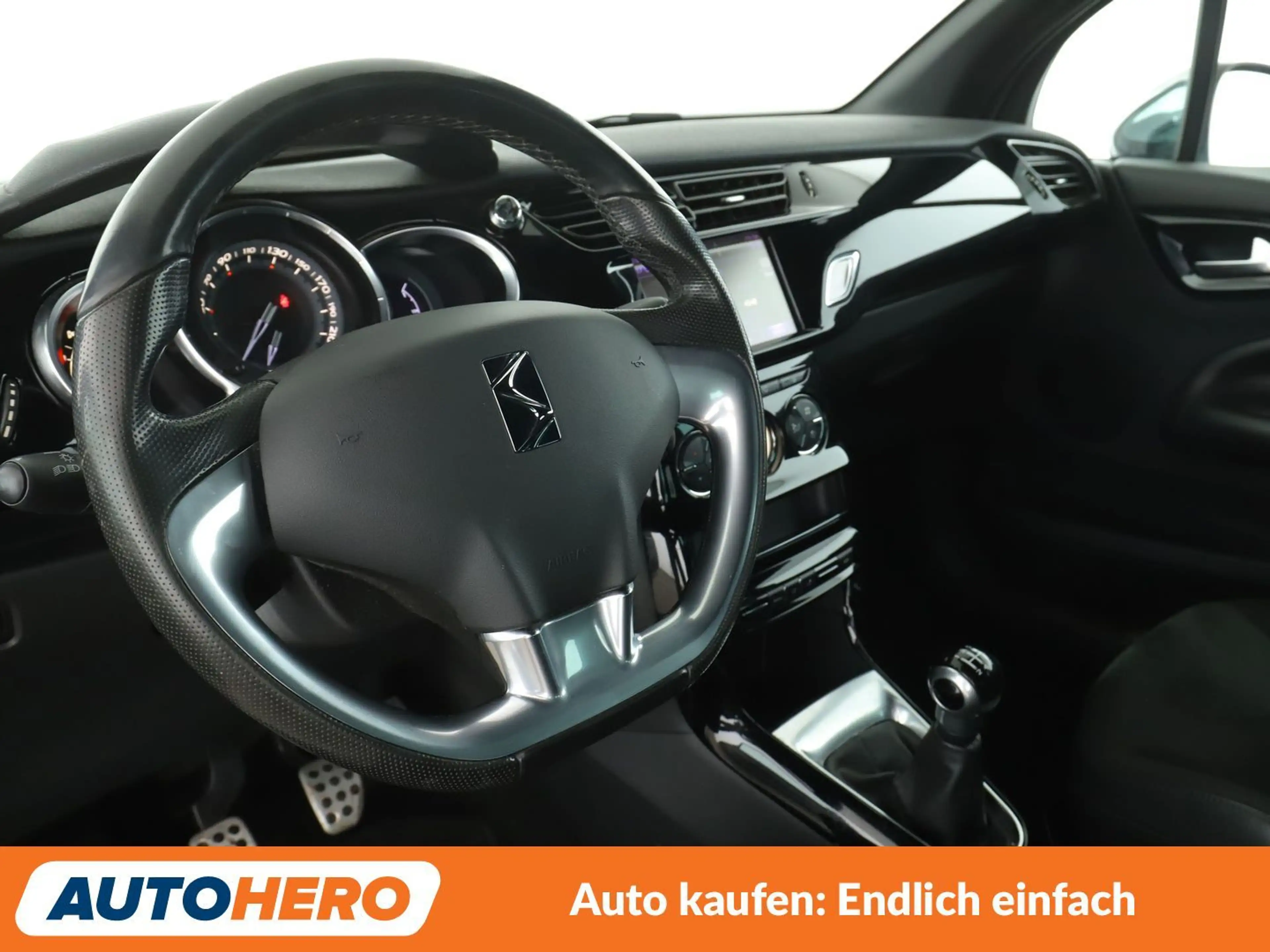 Citroen DS3 1.6 Blue-HDi SportChic *TEMPO*PDC*SHZ*KLIMA* — photo 11