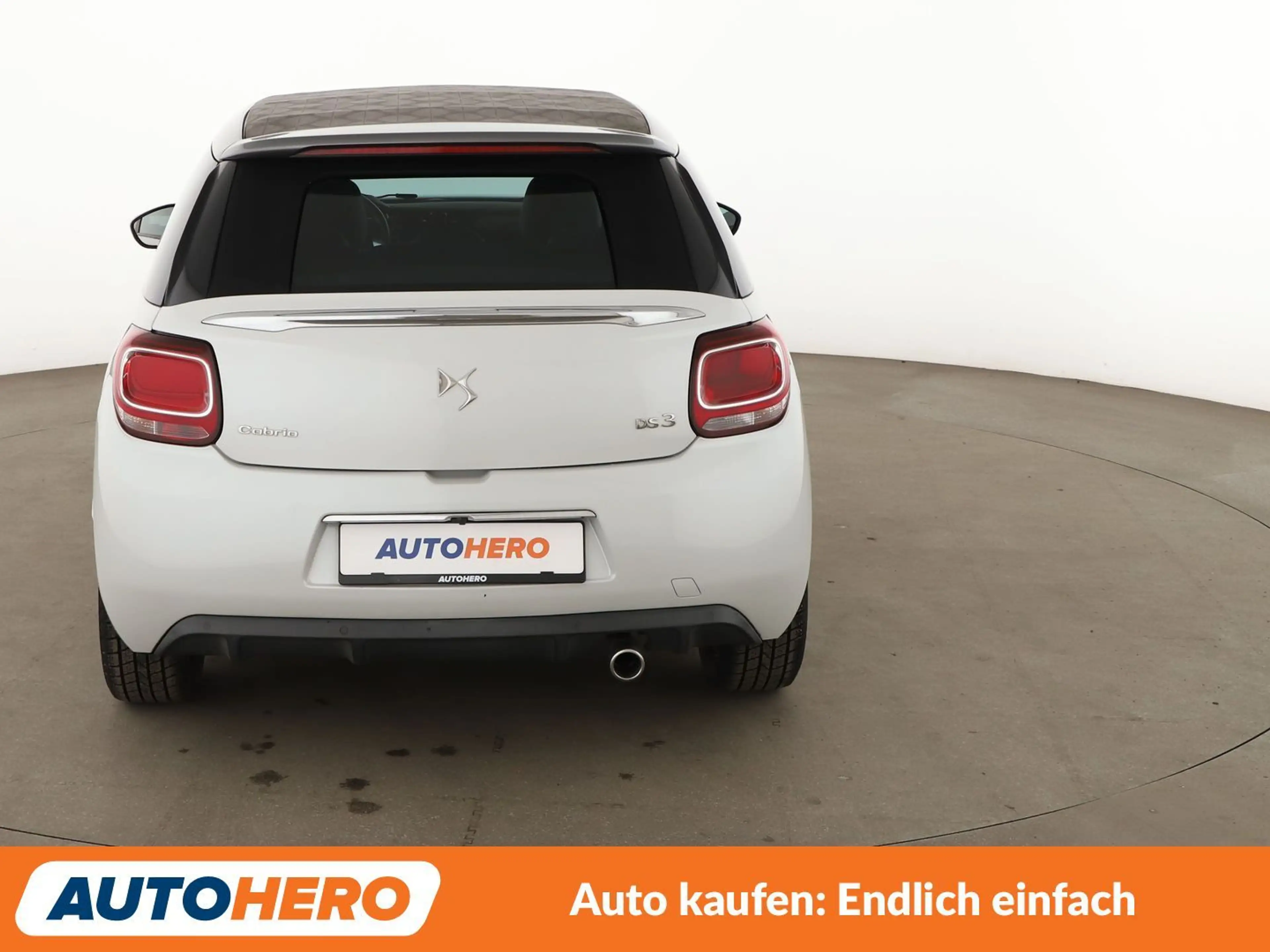 Citroen DS3 1.6 Blue-HDi SportChic *TEMPO*PDC*SHZ*KLIMA* — photo 5