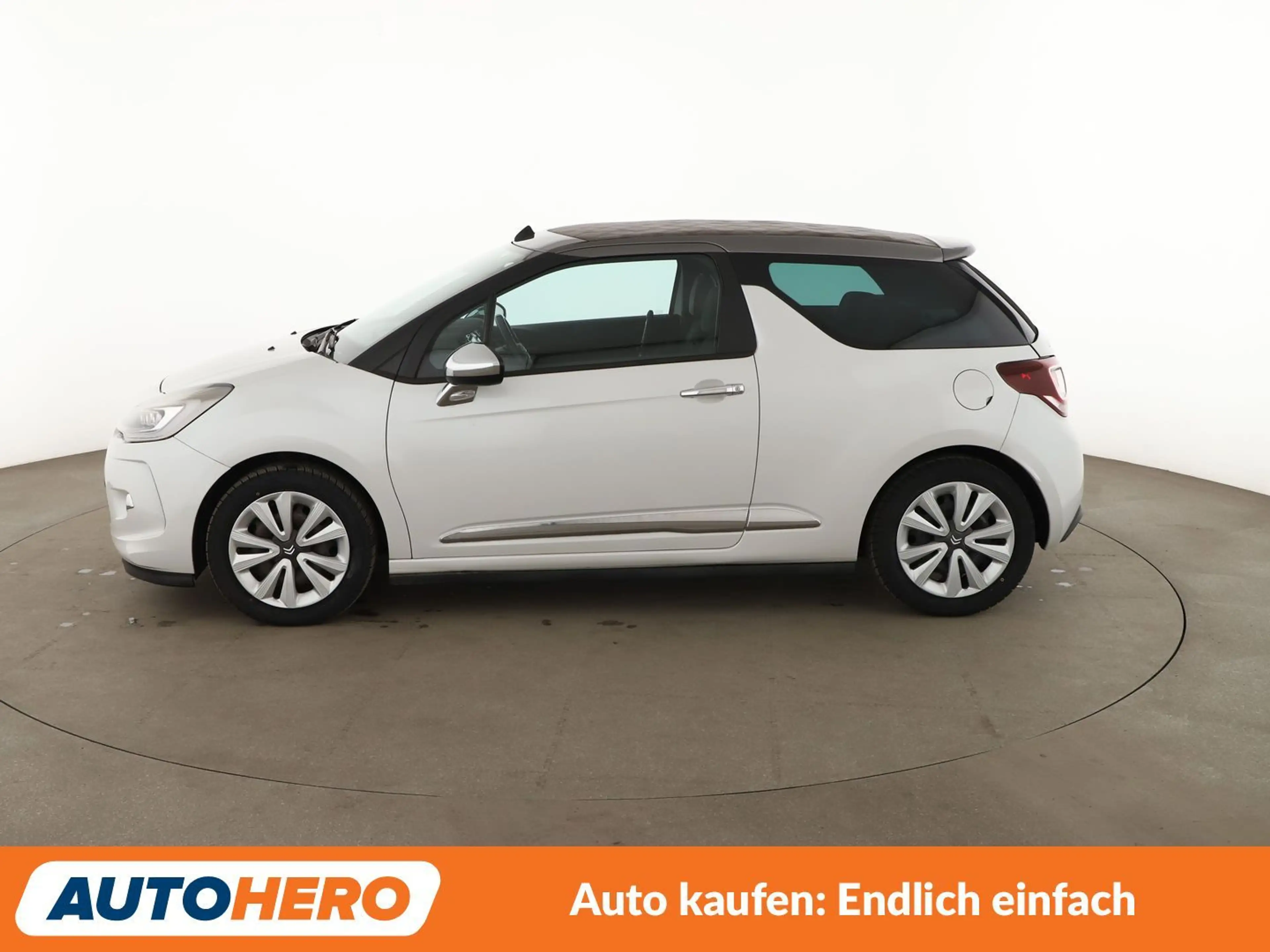 Citroen DS3 1.6 Blue-HDi SportChic *TEMPO*PDC*SHZ*KLIMA* — photo 3