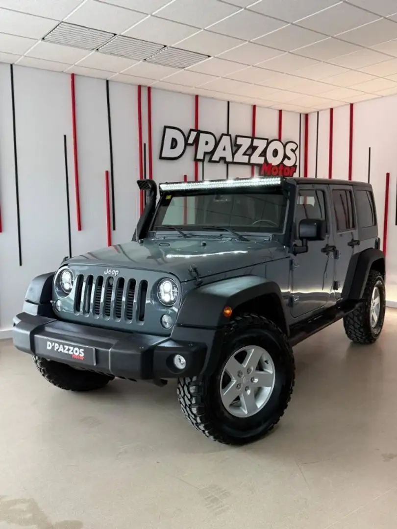 Jeep Wrangler Unlimited 2.8CRD Sport Gris - 1