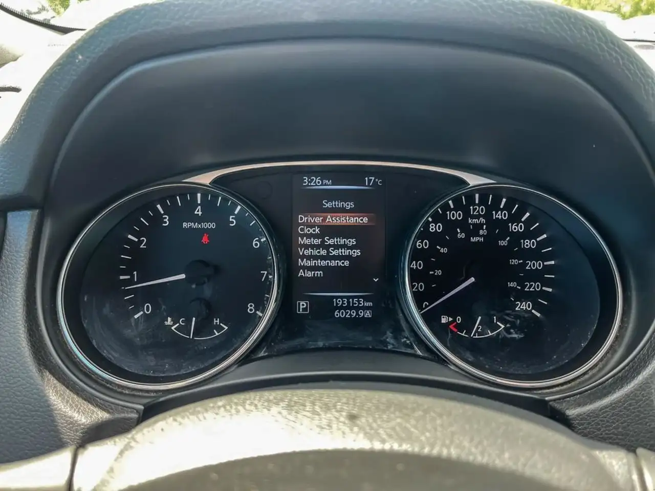 Nissan Rogue снимка Nissan Rogue