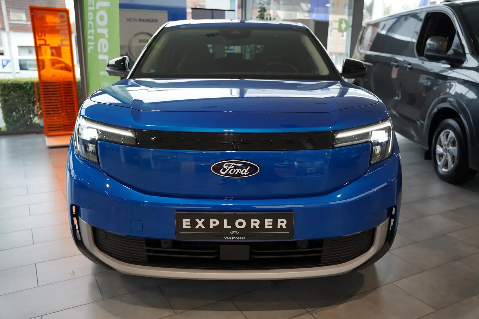 Ford Explorer EV Premium AWD 340pk - Driver Assist Rijbereik 532 Bleu - 2