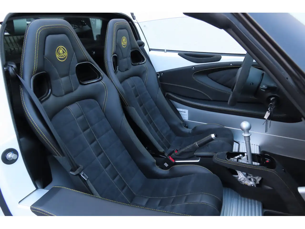 Lotus Exige 2022 — фото 11