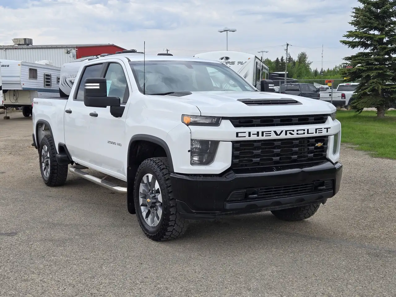 Chevrolet Silverado 2500 снимка Chevrolet Silverado 2500