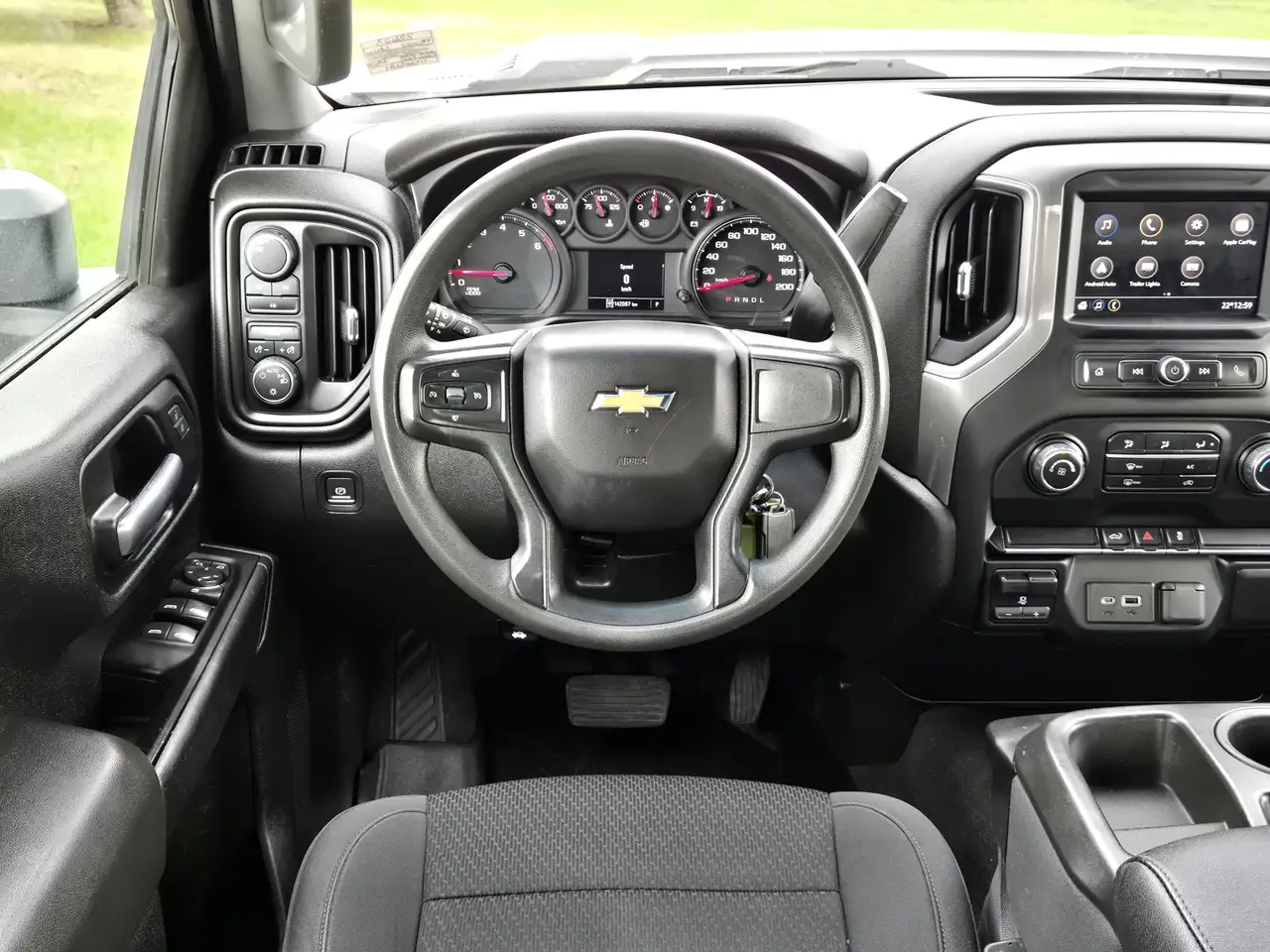 Chevrolet Silverado 2500 снимка Chevrolet Silverado 2500