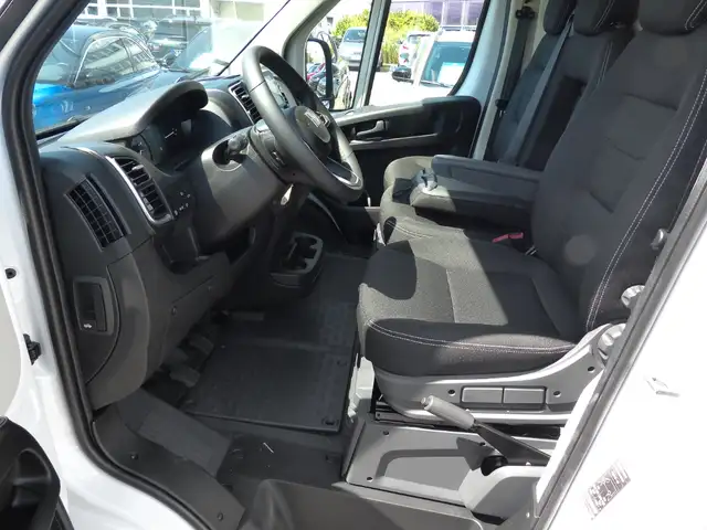 Fiat Ducato view 9