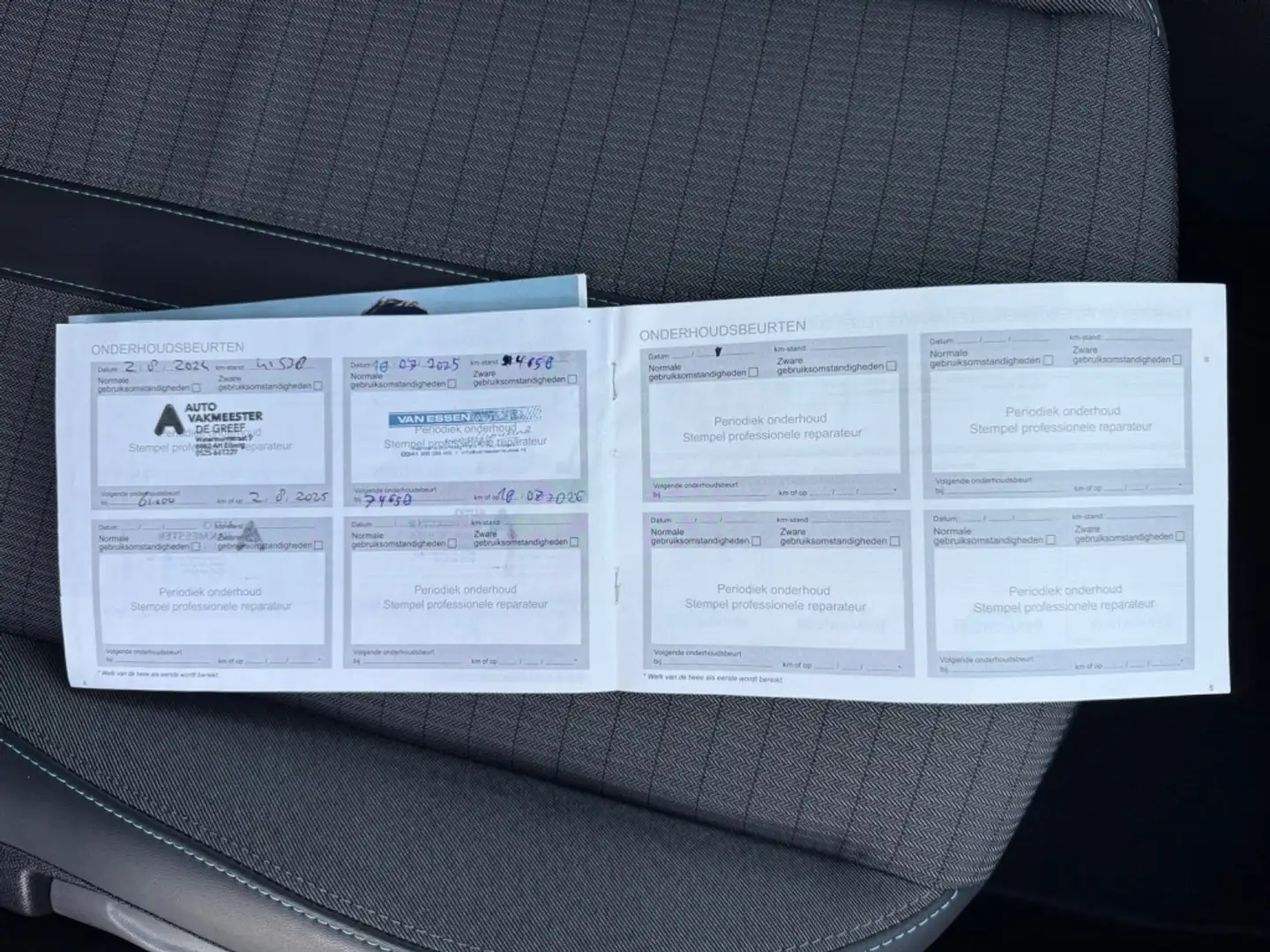 Peugeot 2008 1.2 Allure | 360° camera| Navigatie | Cruise contr Nero - 2