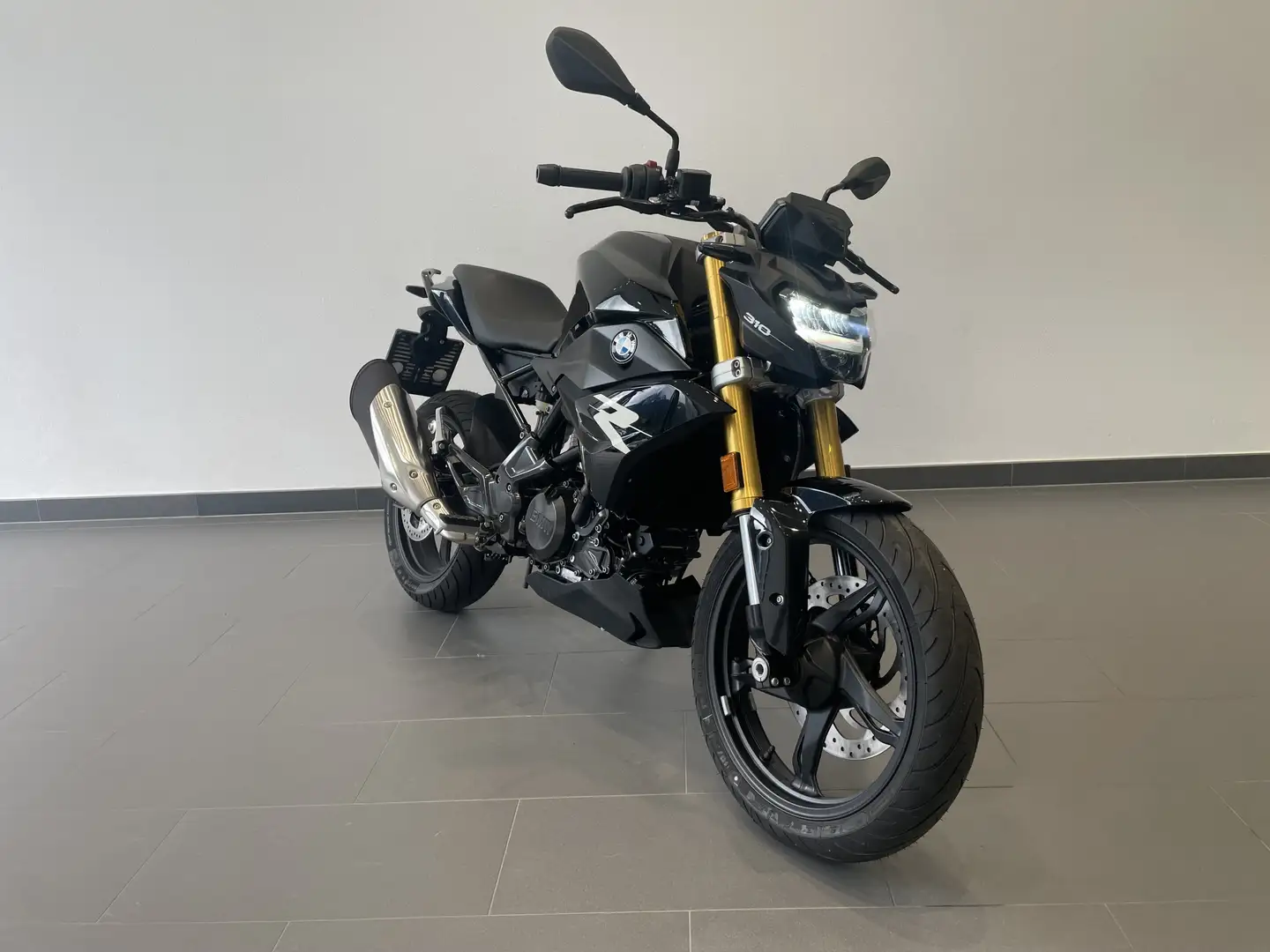 BMW G 310 R Schwarz - 1