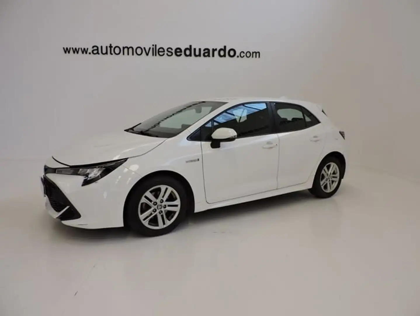 Toyota Corolla 125H Active Tech Blanco - 1