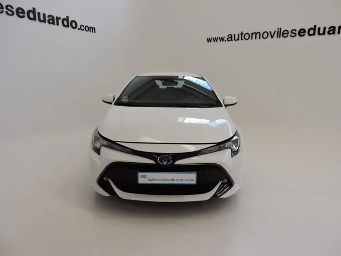 Toyota Corolla 125H Active Tech Blanco - 2
