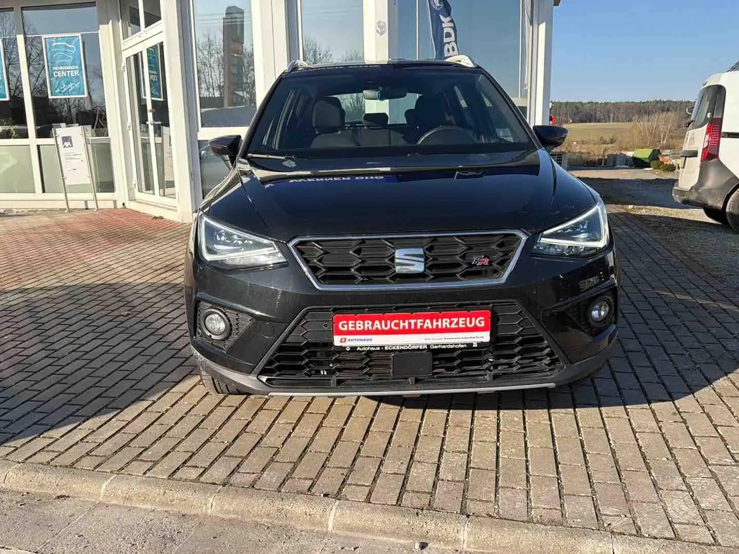 SEAT Arona 1.5TSI FR Beats*LED*Winterpaket*Allwetter* Schwarz - 2