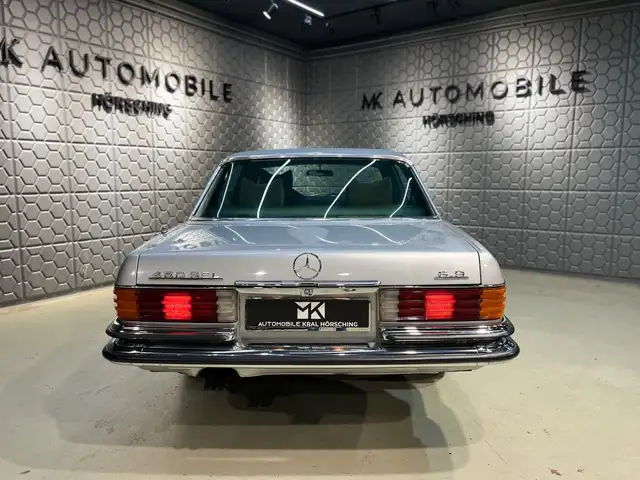 Mercedes-Benz SL view 6