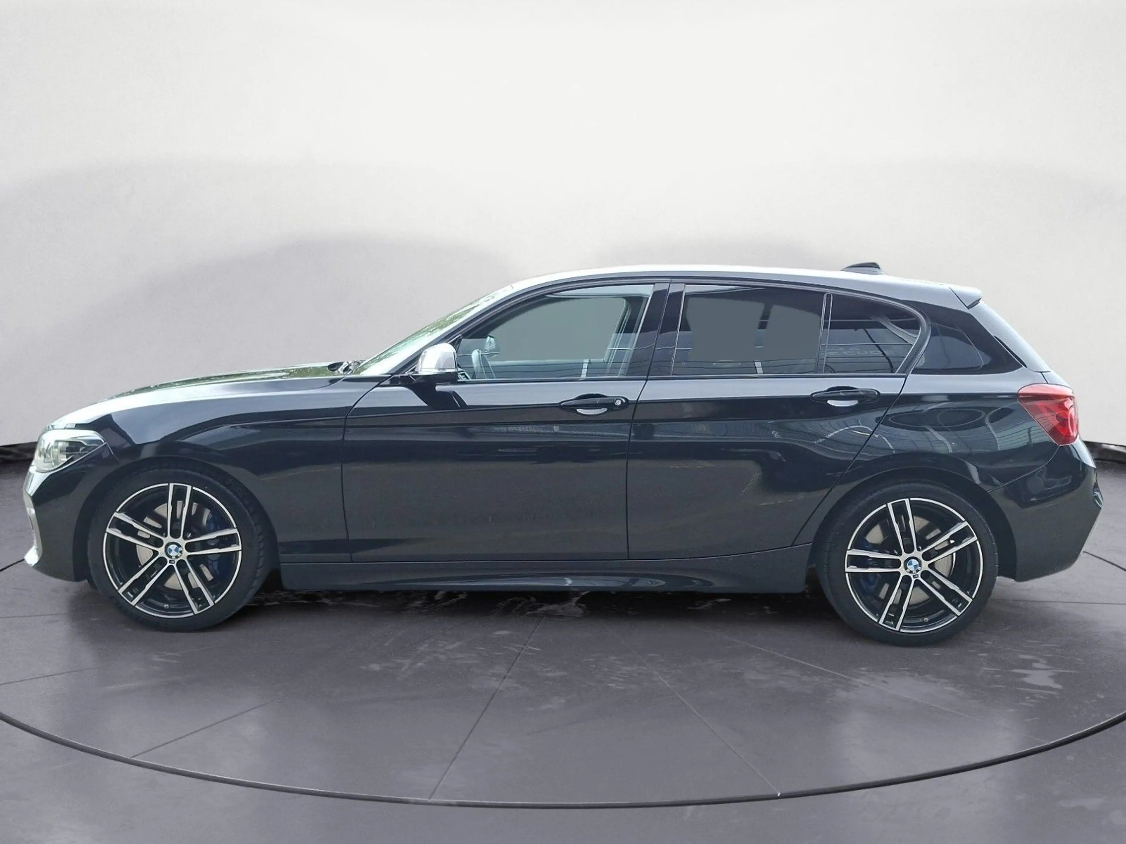 BMW 140 xDrive A Special Edition Navi Prof. HiFi — photo 3