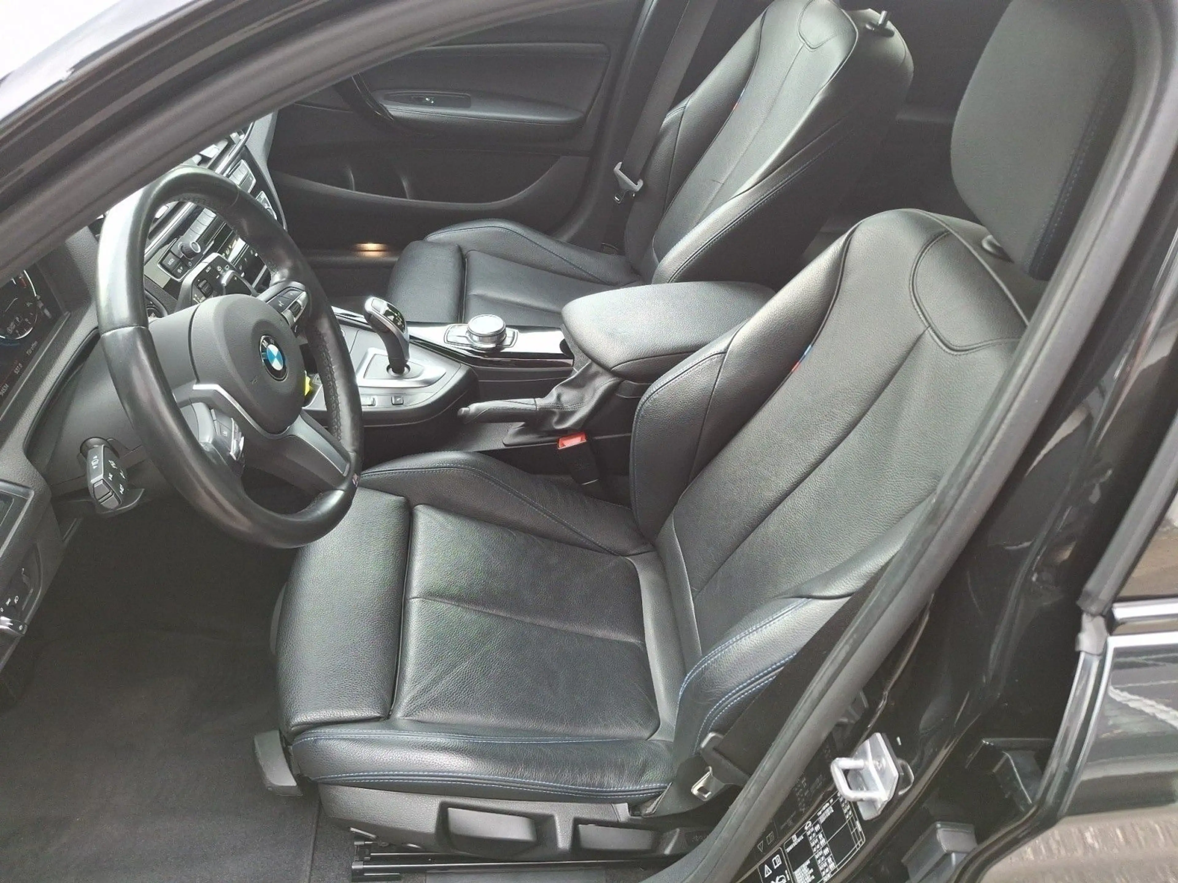 BMW 140 xDrive A Special Edition Navi Prof. HiFi — photo 8