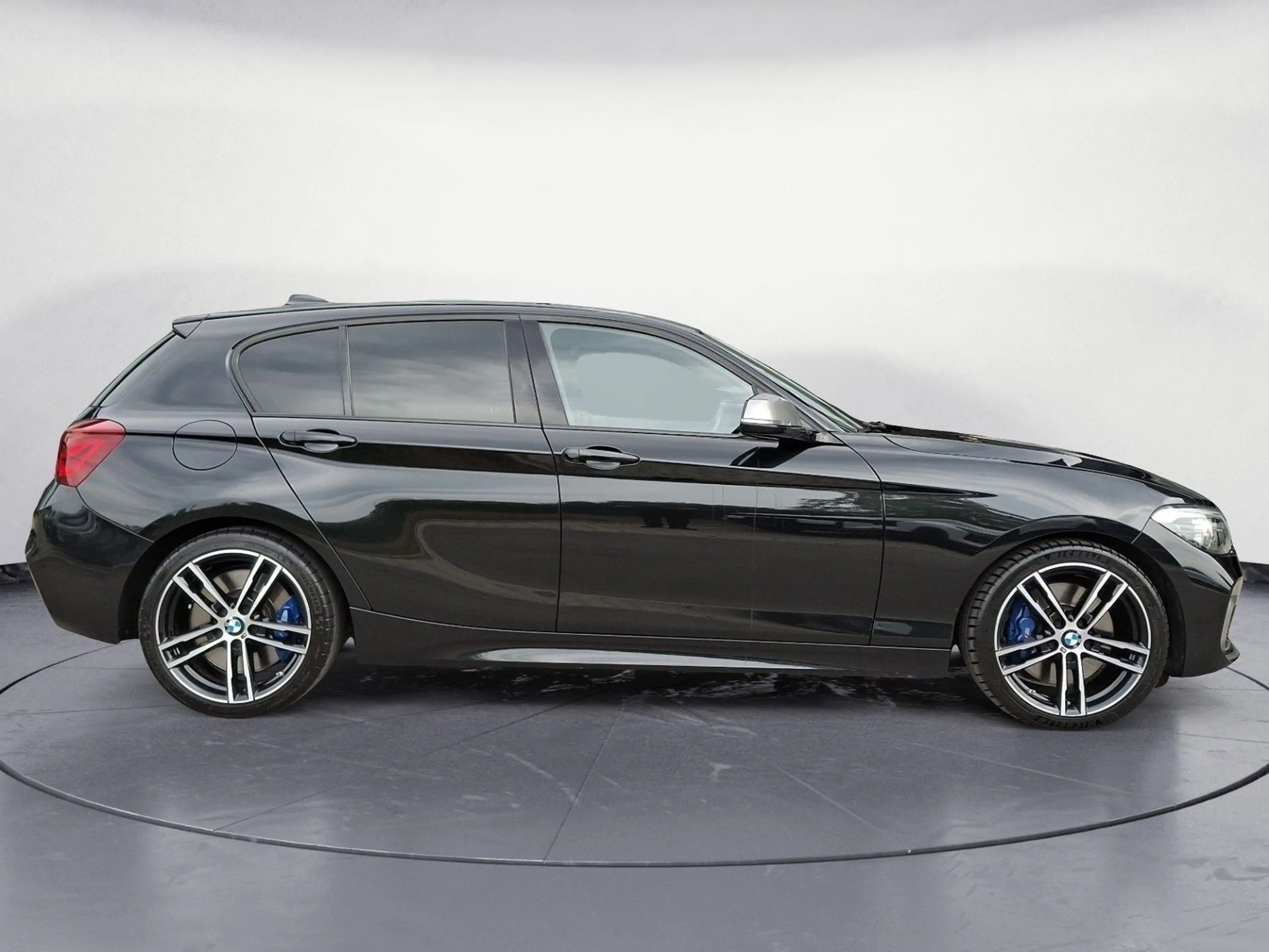 BMW 140 xDrive A Special Edition Navi Prof. HiFi — photo 6
