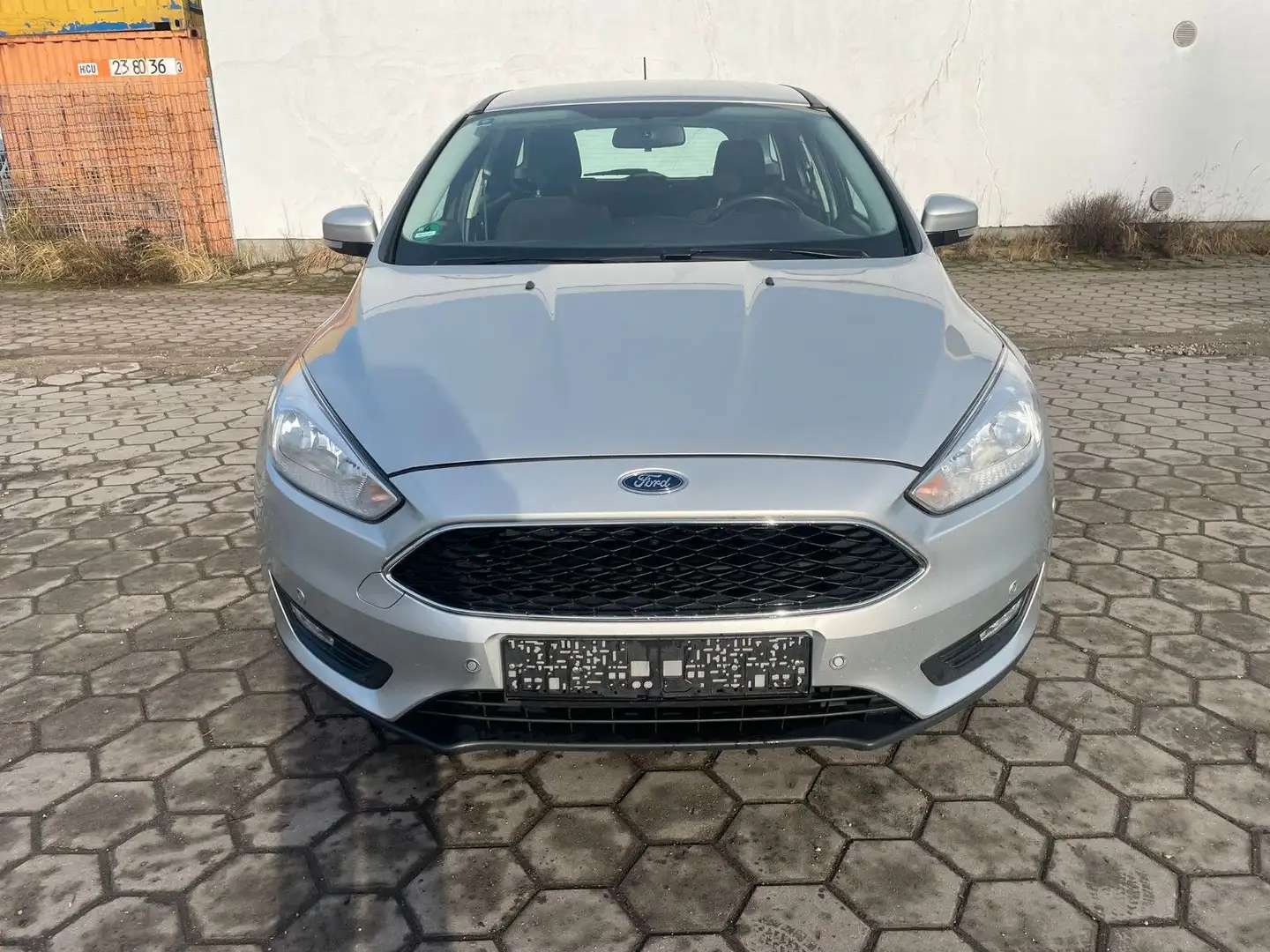 Ford Focus Turnier Business Plateado - 2