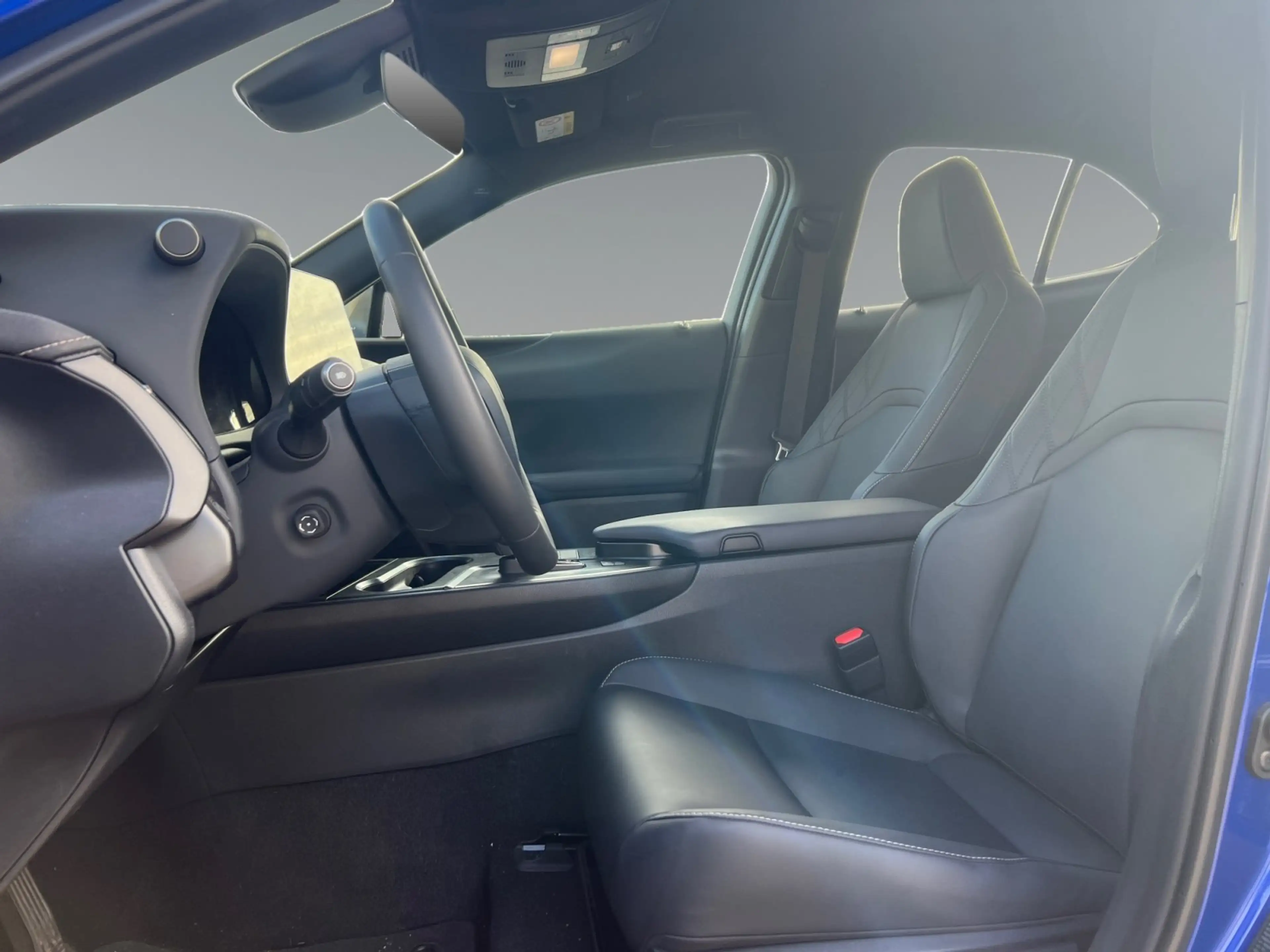 Lexus UX 300h UX 300 h 300h F Sport Design AUT*ACC*Navi*SHZ*LM — photo 10