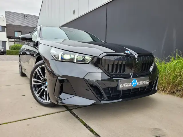 BMW M view 6