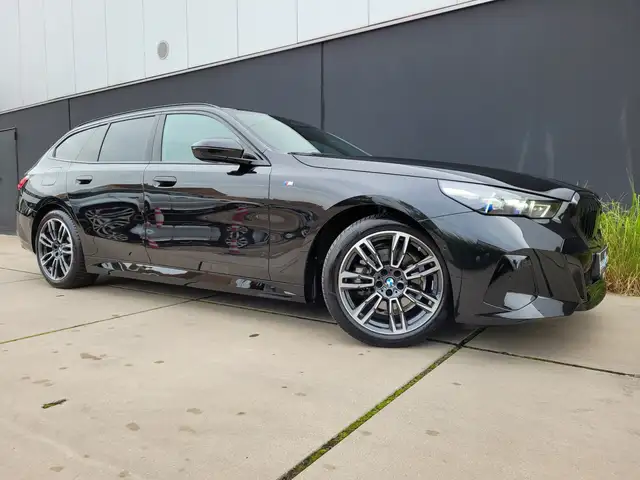 BMW M main image