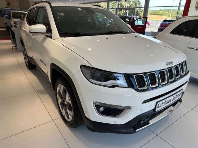 Jeep Compass Limited FWD