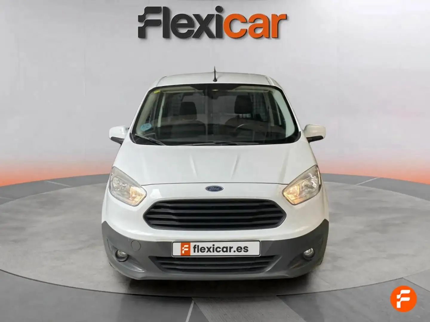 Ford Tourneo Courier 1.5TDCi Ambiente 75 Blanco - 2