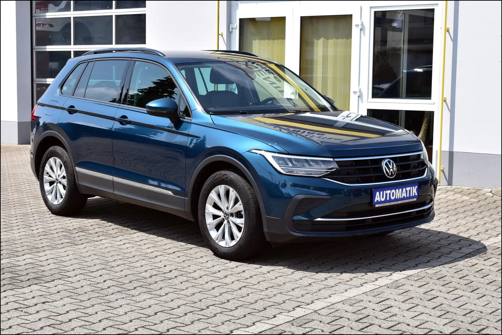 Volkswagen Tiguan Life TÜV-Neu ACC Szhg GARANTIE Azul - 2