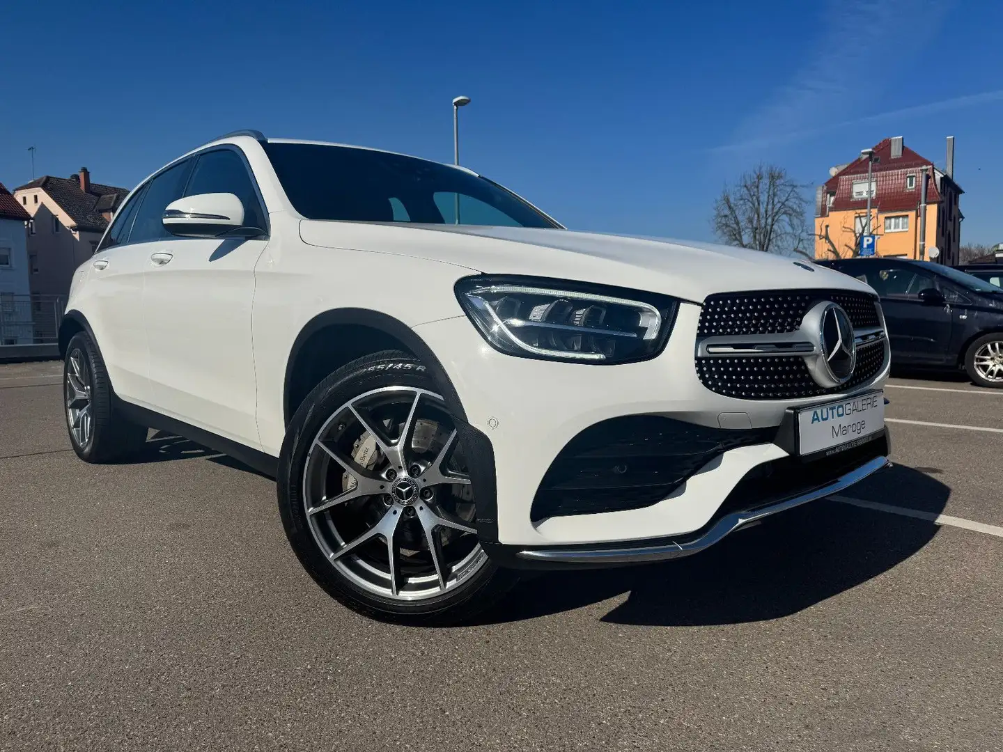 Mercedes-Benz GLC 220 d 4M 9G AMG LINE AHK/LED/LEDER/DISTRONIC Weiß - 1
