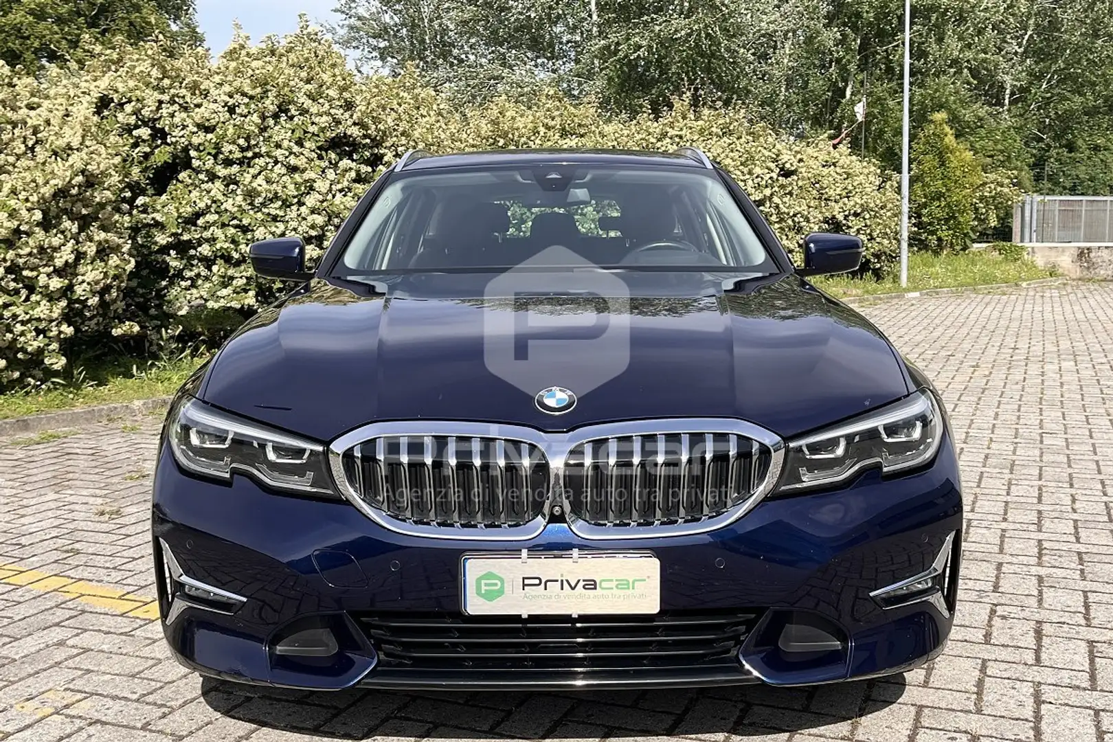 BMW 320 320d Touring Luxury Blu/Azzurro - 2