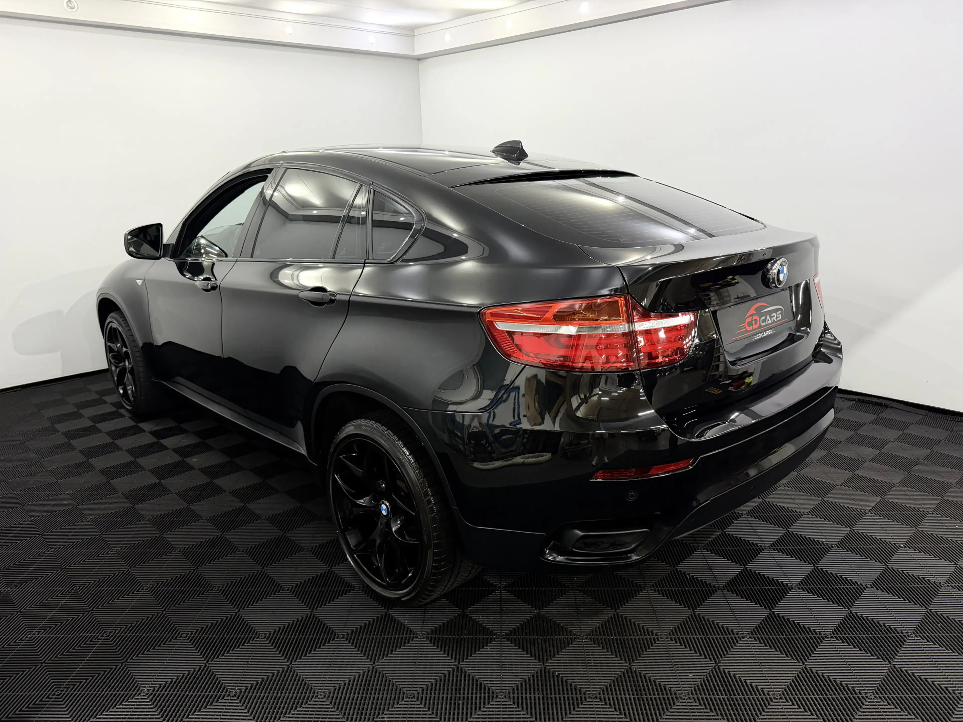BMW X6 M50d Schuifdak, Leder, Camera, Navi, Elektrische a — photo 4