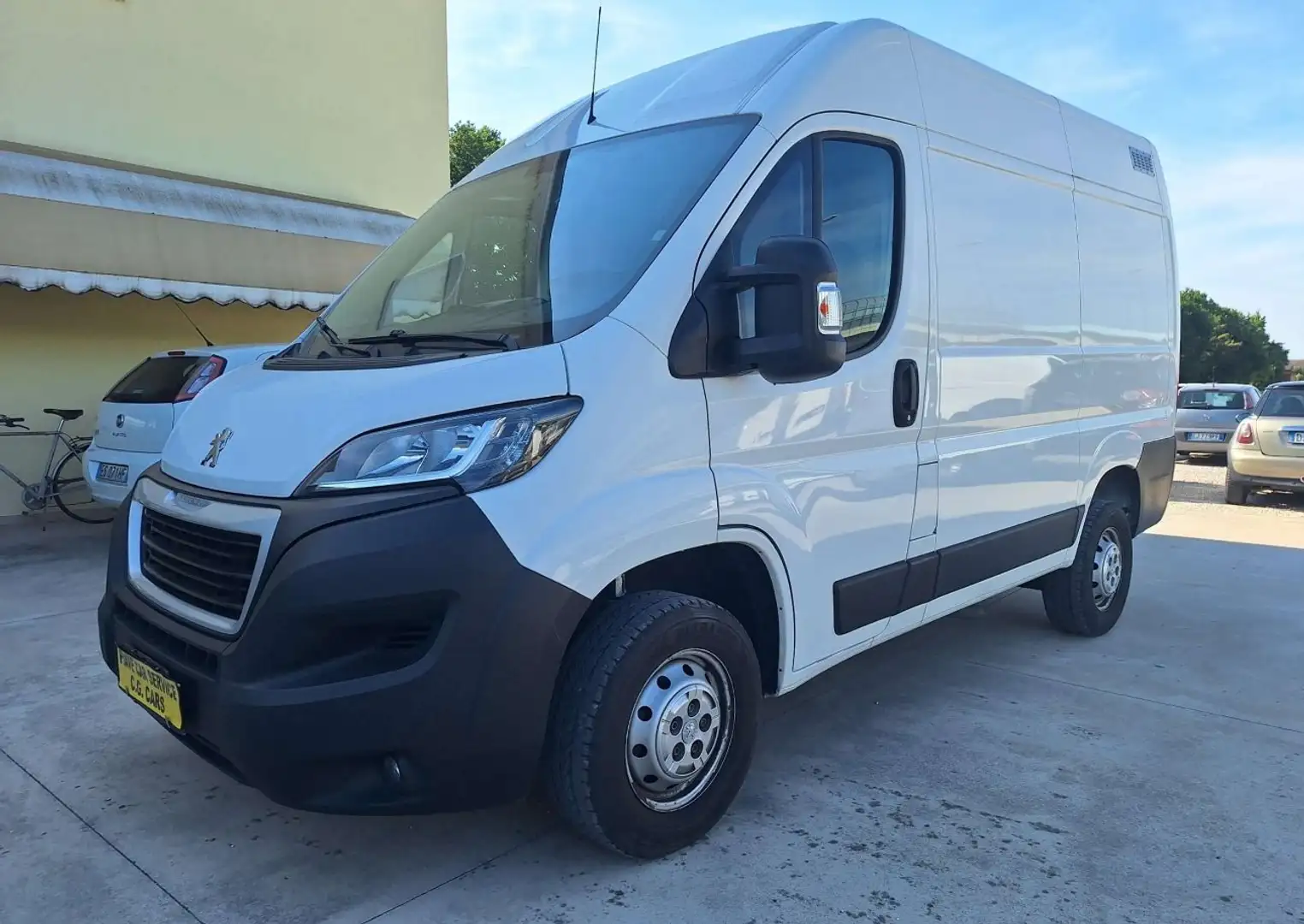 Peugeot Boxer PEUGEOT BOXER / 2014 333 L1H2 2.2 BLUEHDI 140CV Weiß - 1