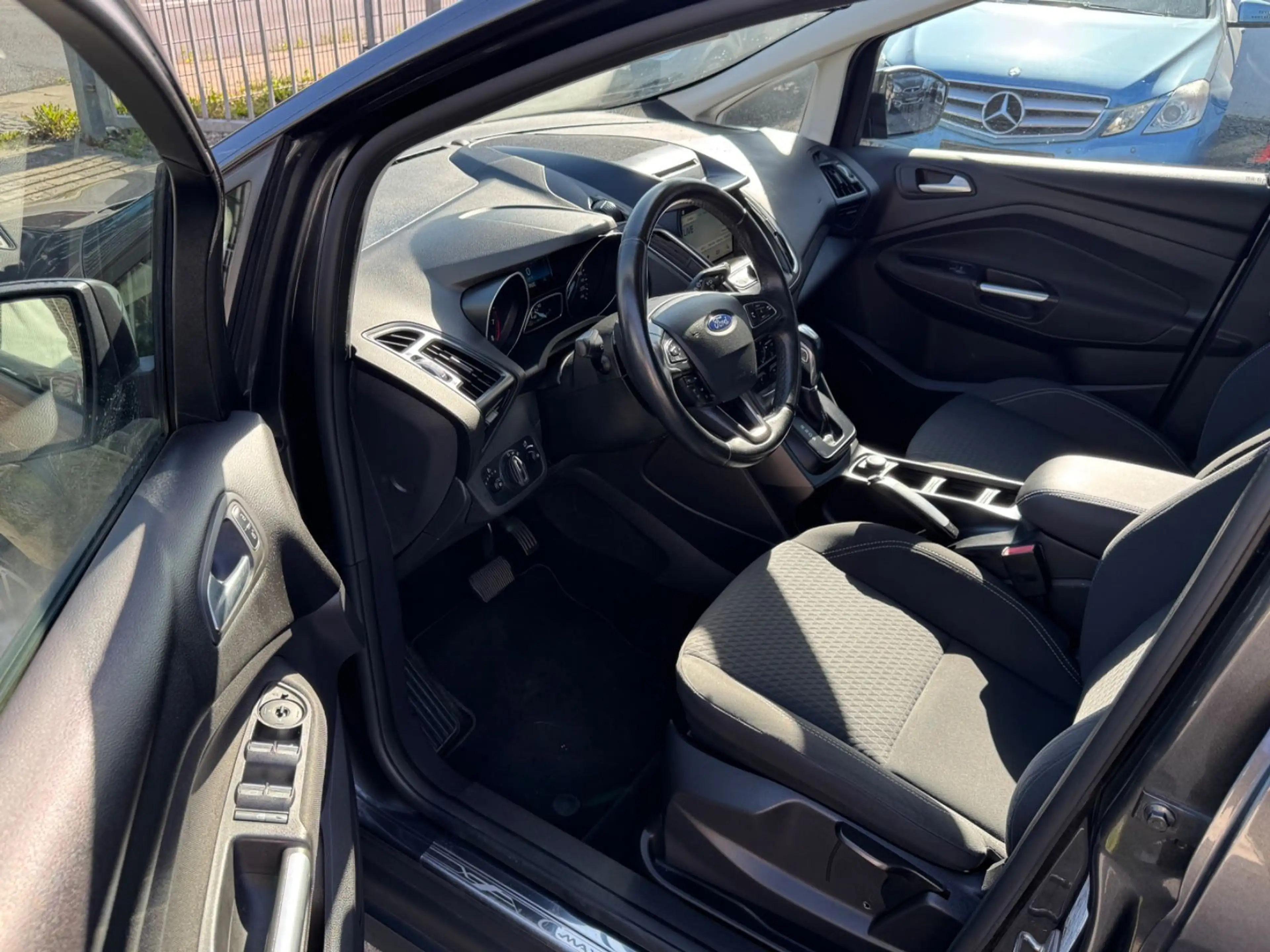 Ford C-Max C-MAX Cool & Connect Navigation, Automatik — photo 6