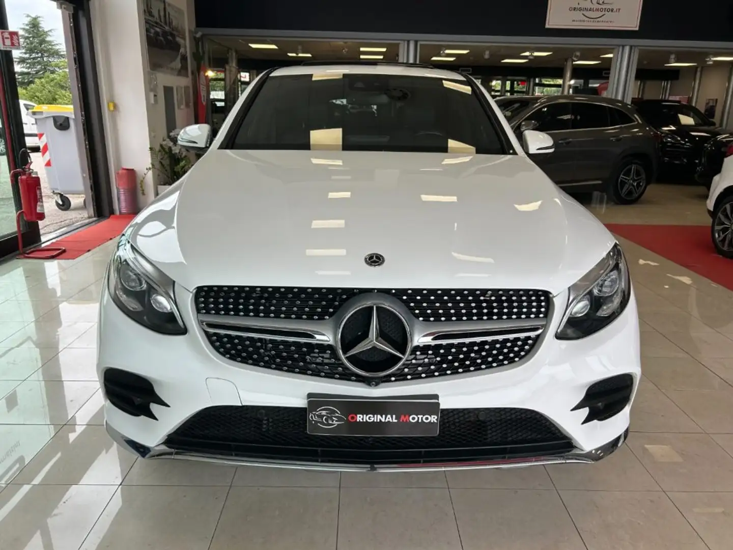 Mercedes-Benz GLC 250 d 4Matic COUPE' Premium Bianco - 1