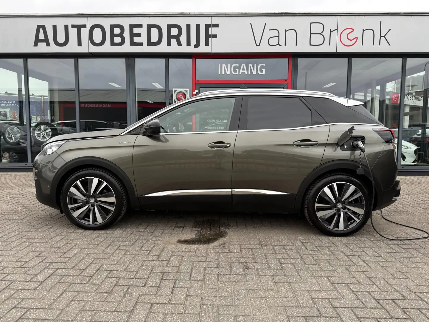Peugeot 3008 1.6 HYbrid4 300PK GT Avantage | LED | Trekhaak | 4 Grijs - 2