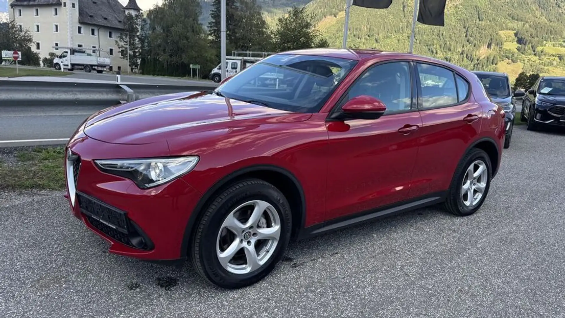 Alfa Romeo Stelvio Super Q4 Rot - 2