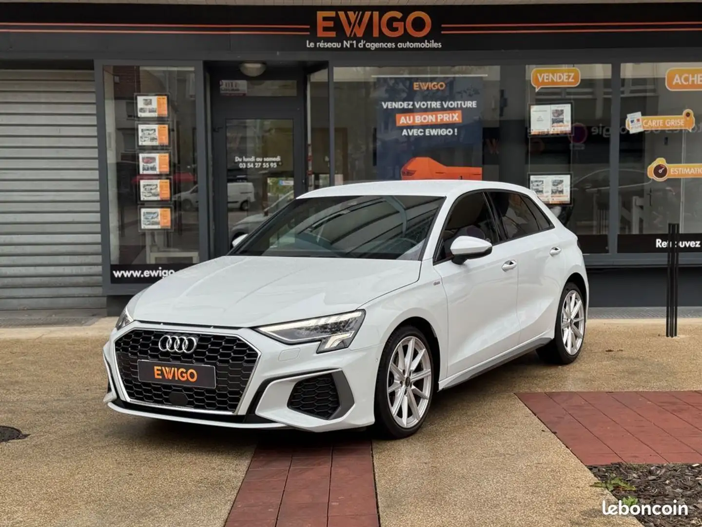 Audi A3 2.0 35 tdi 150ch s line s-tronic Bianco - 1