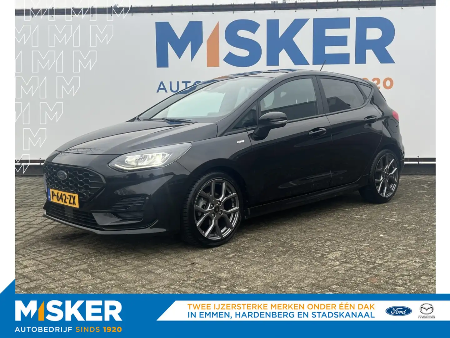 Ford Fiesta 125pk EcoB.Hy. ST-L.X WINTERPACK/TREKHAAK/ALLSEASO Zwart - 1