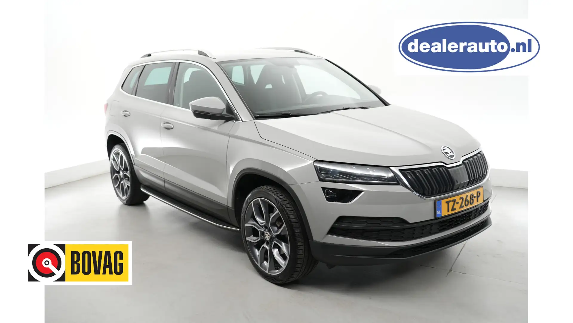 Skoda Karoq 116 pk DSG- Sportline- 19" -Privacyglas-ACC-Zeer n Grau - 1