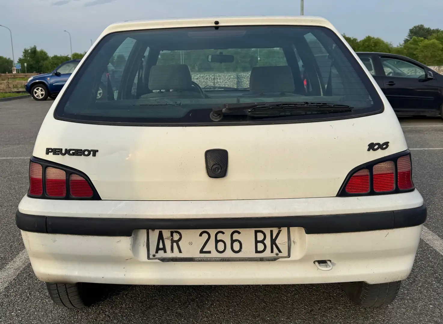 Peugeot 106 5p 1.5d Las Vegas Wit - 2