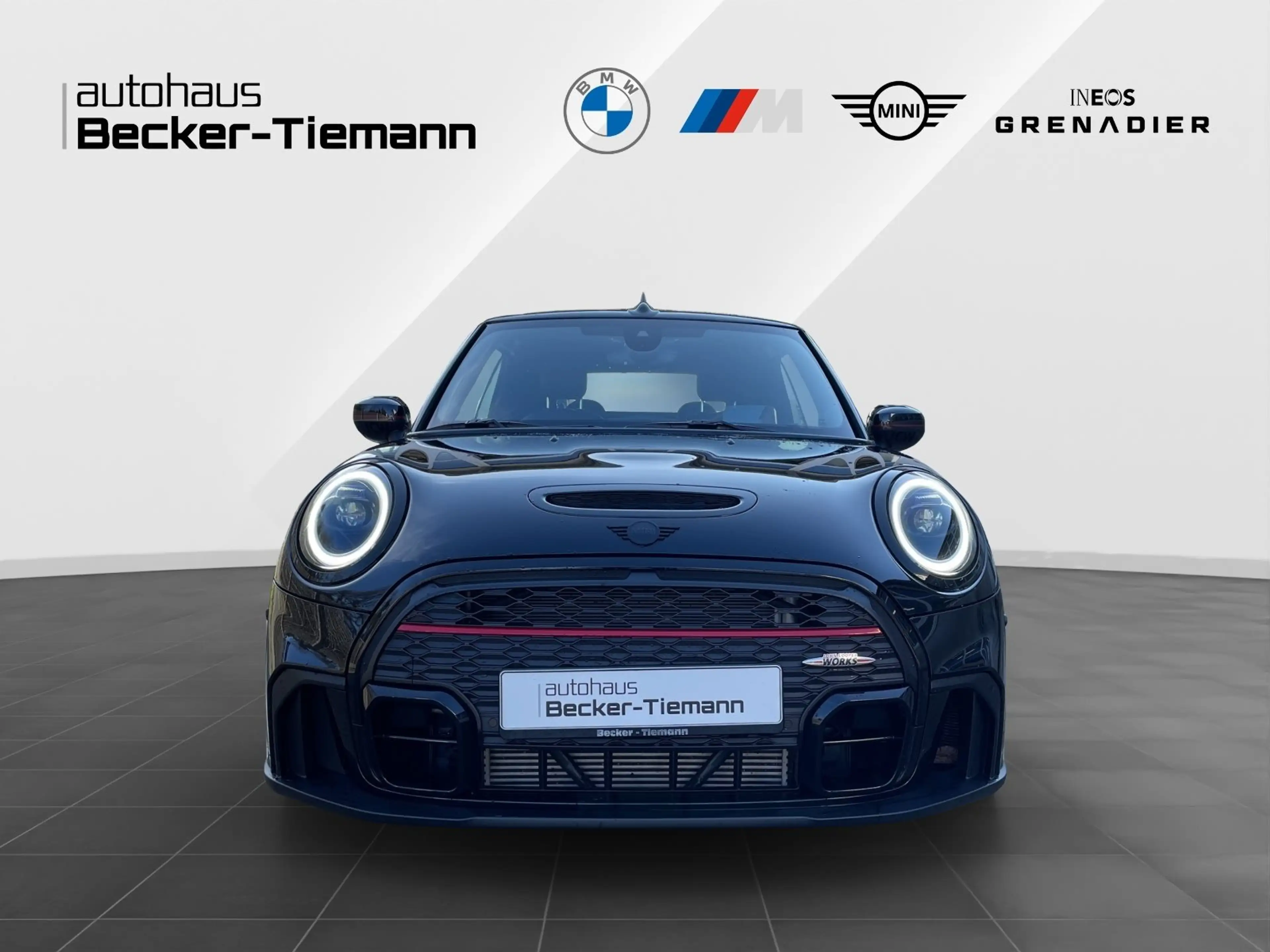 MINI John Cooper Works Cabrio John Cooper Works Cabrio/ SAG/ RFK/ HK-Sound/ Lede — photo 2