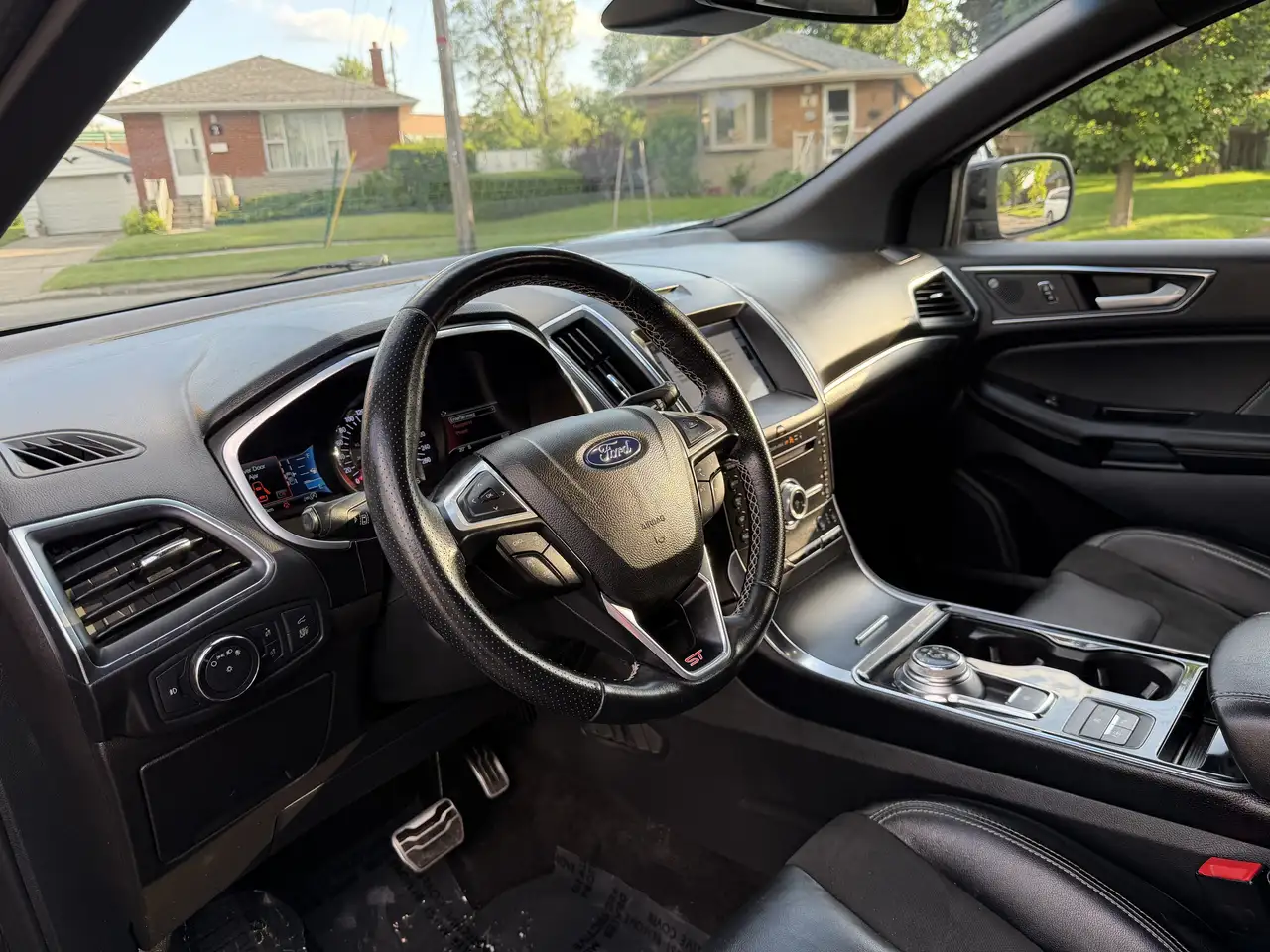 Ford Edge снимка Ford Edge