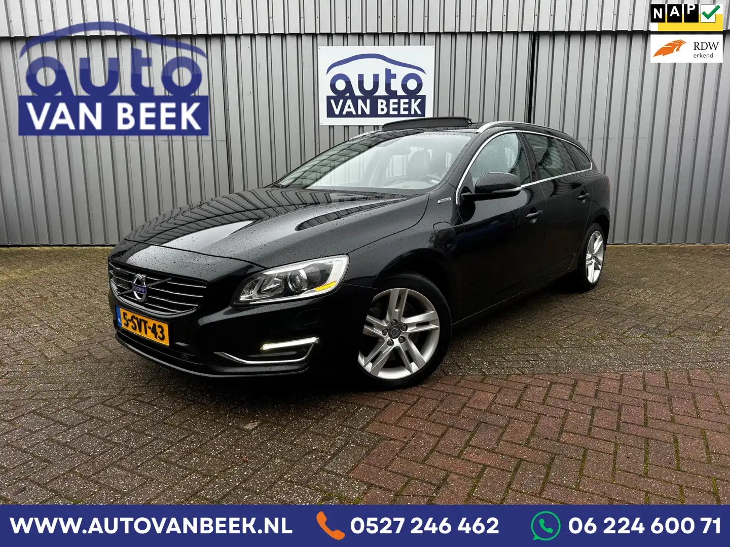 Volvo V60 2.4 D6 AWD Plug-In Summum|ACC|Pano|Trekhaak(Export Zwart - 1