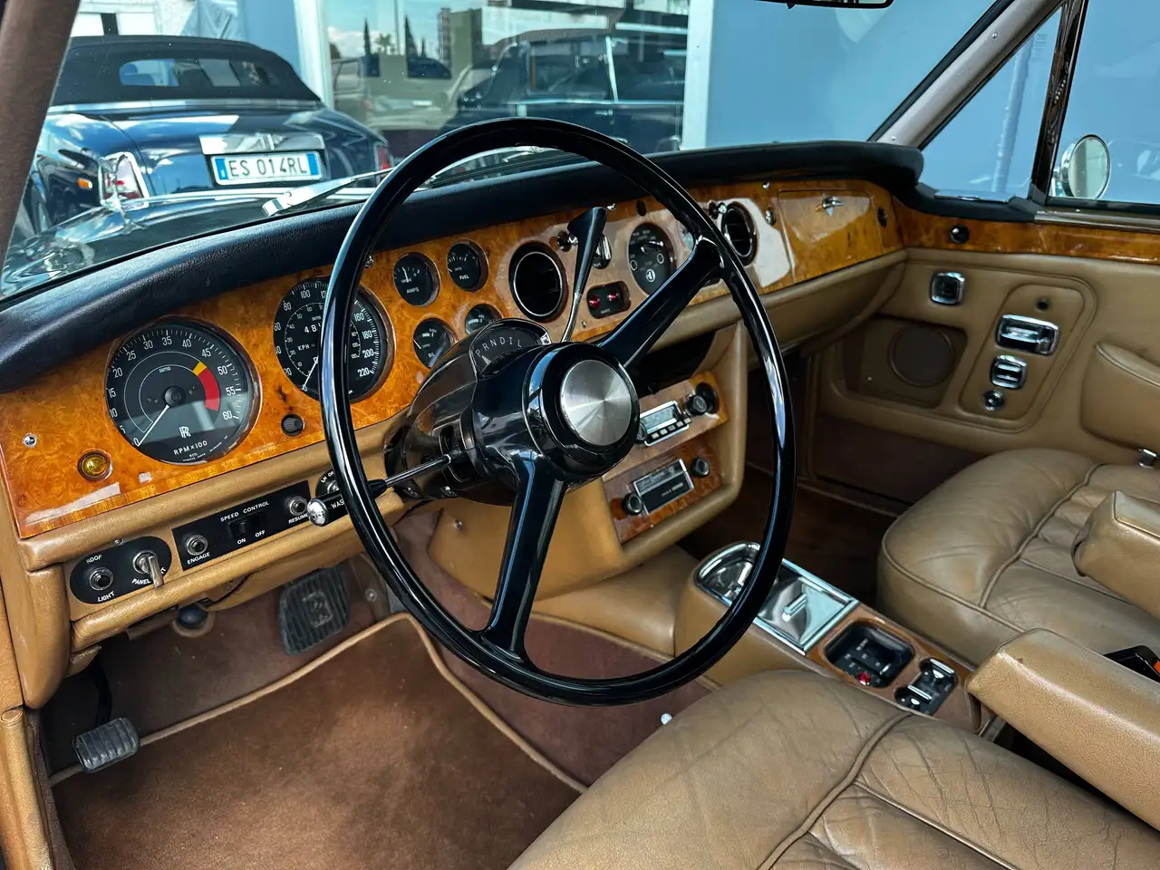 Rolls-Royce Corniche, foto 10