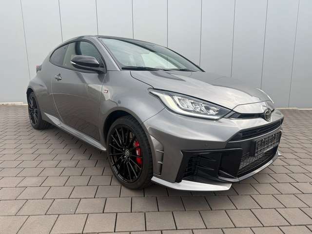 Imagine Toyota Yaris GR NAVI/LEDER/LED/KAMERA
