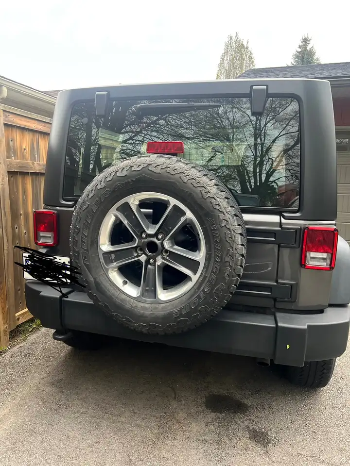 Jeep Wrangler снимка Jeep Wrangler