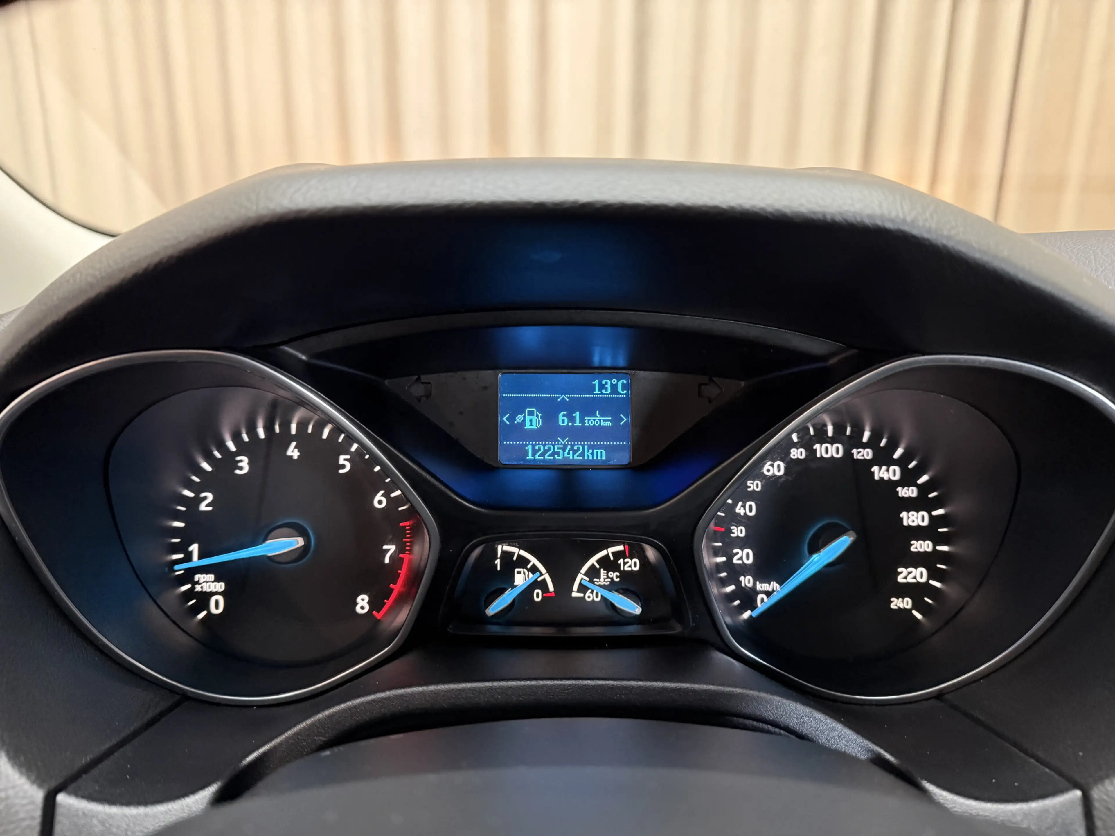 Ford Focus 1.0 Titanium Edition Stoel-/Stuurverwarming / PDC — photo 24