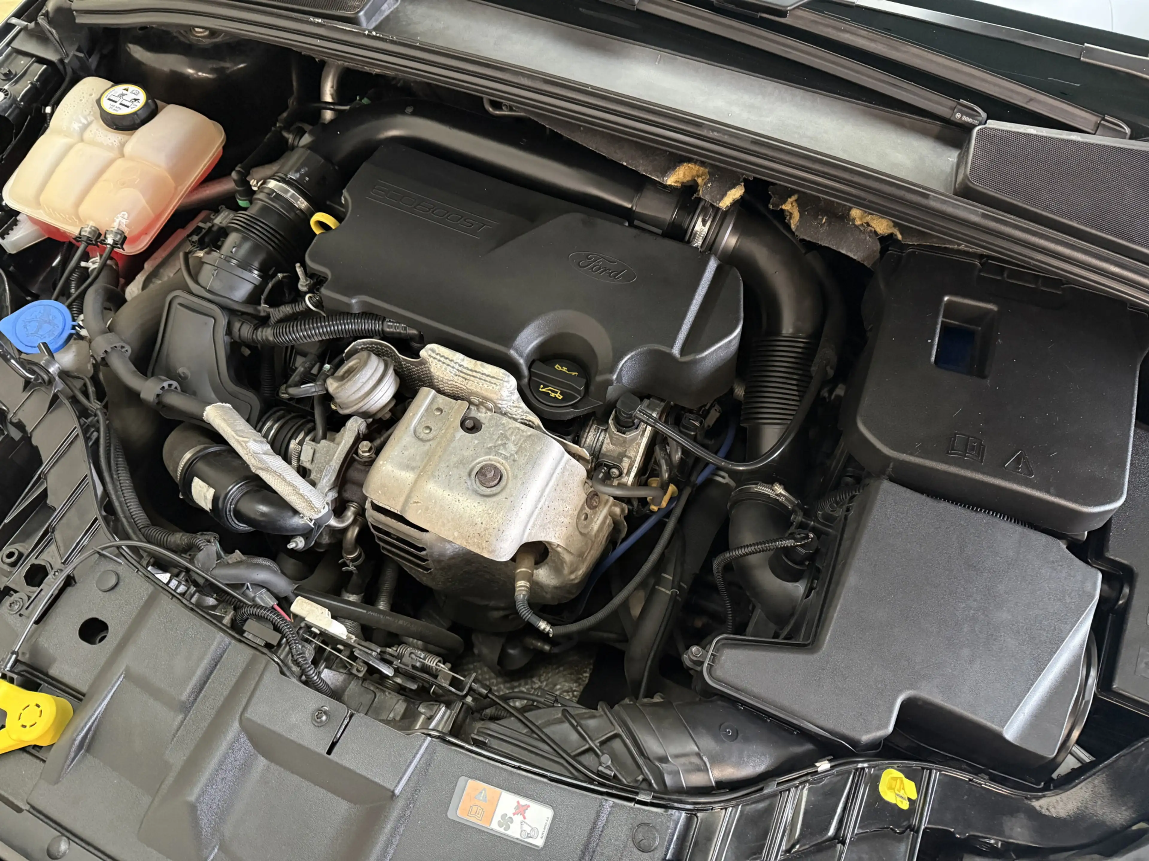 Ford Focus 1.0 Titanium Edition Stoel-/Stuurverwarming / PDC — photo 16